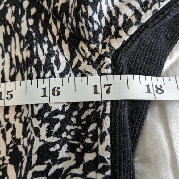 Athleta Triumph Hoodie Medium - Picture 15 of 16